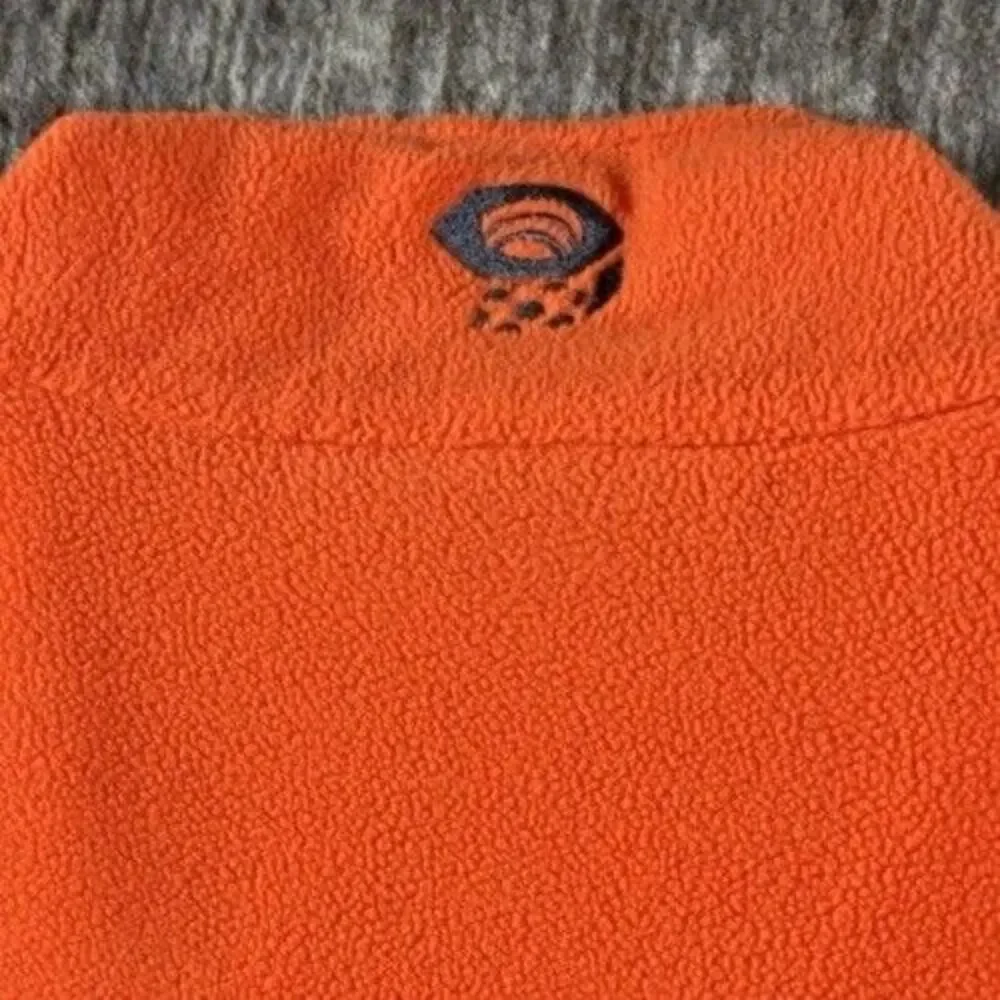 Mountain Hardwear item overview